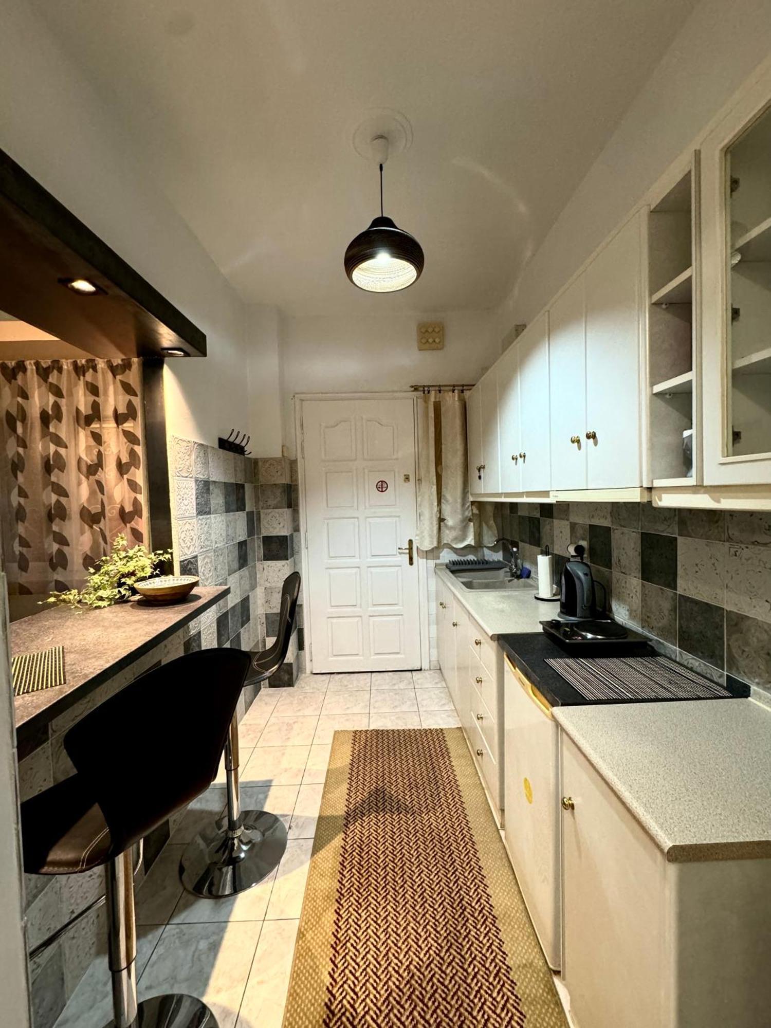 Cozy Home In Nea Smirni أثينا المظهر الخارجي الصورة